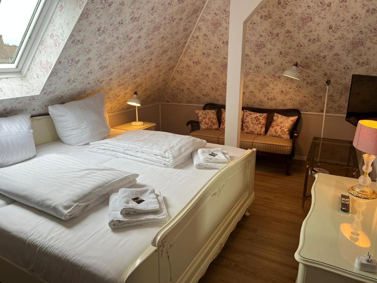 Studio-Apartment 29 Beim Saseler Markt Frisch Renoviert 함브루크 외부 사진